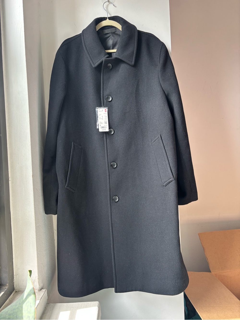 Classic Navy Blue Single-Breasted Wool Coat